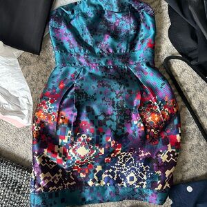 Super light and fun design - Akira strapless dress